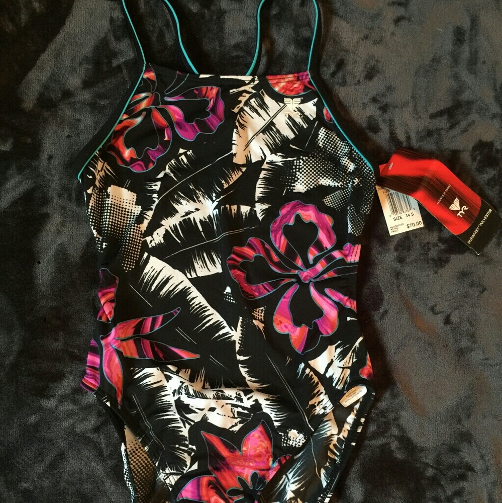 NWT TYR MONOKINI SIZE 34S